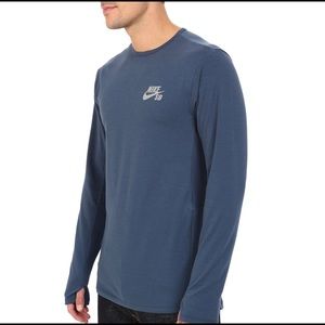 Nike long sleeve